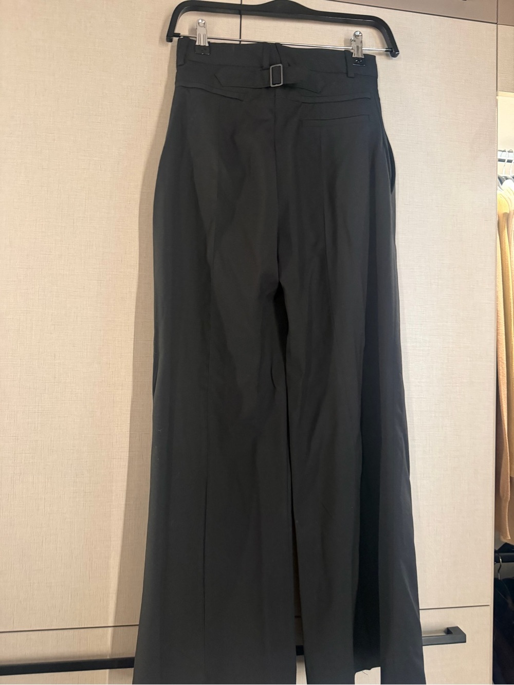 Zara Black High-Waist Wide-Leg Trousers with Belt Detail
